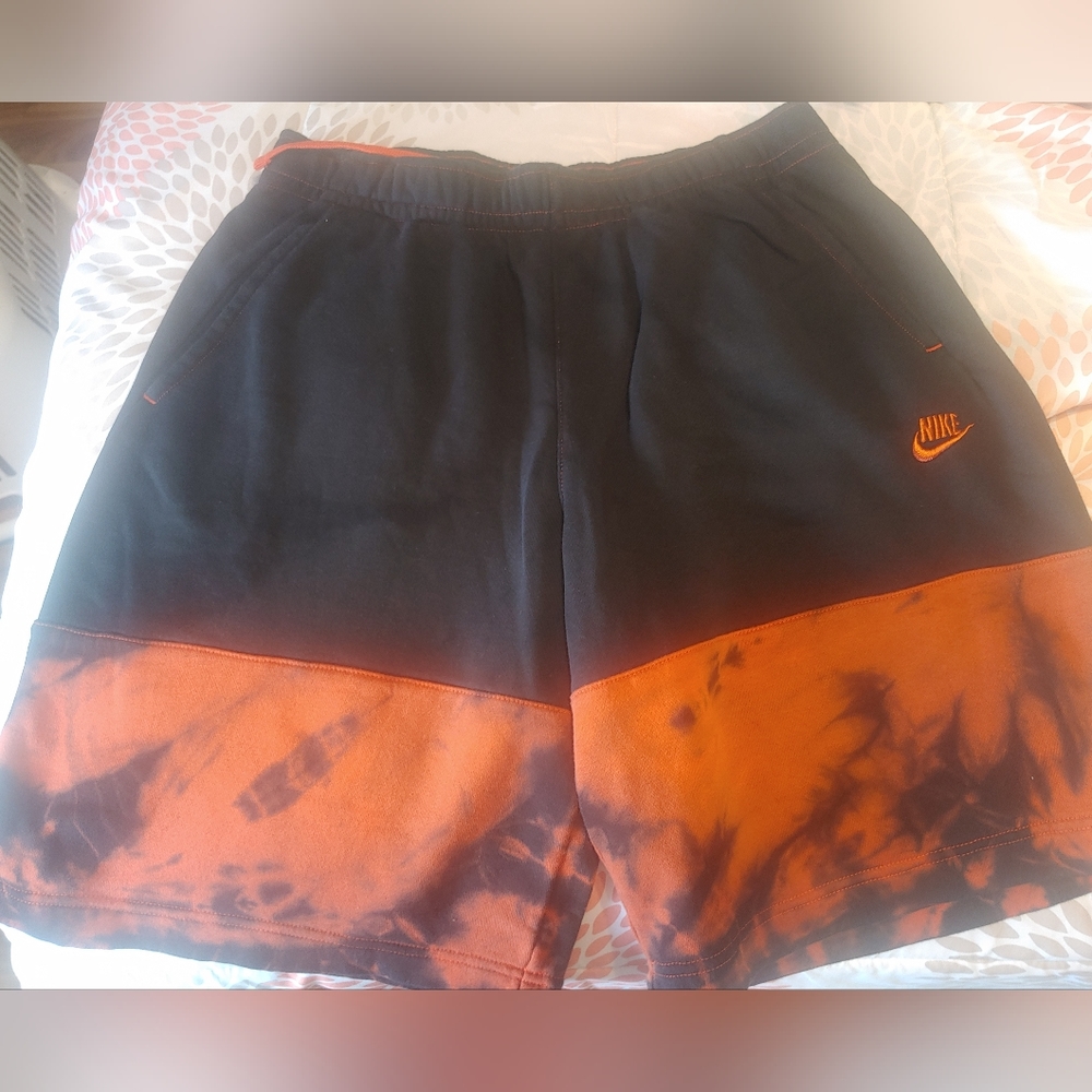 Nike Shorts Sweat Jogger Shorts Men's BNWT - Picture 2 of 12